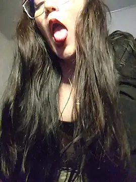 Louise_0105 라이브 XXX 채팅
