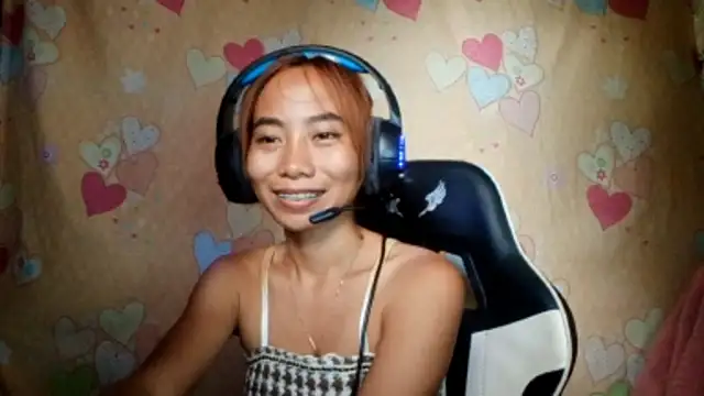 PiaSwida Pertunjukan Webcam