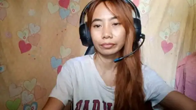 PiaSwida's Live XXX Chat