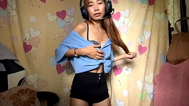 PiaSwidan Live XXX chat