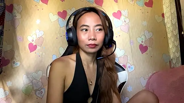 Онлайн чат XXX PiaSwida