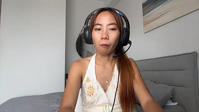 Chatroom XXX en direct de PiaSwida