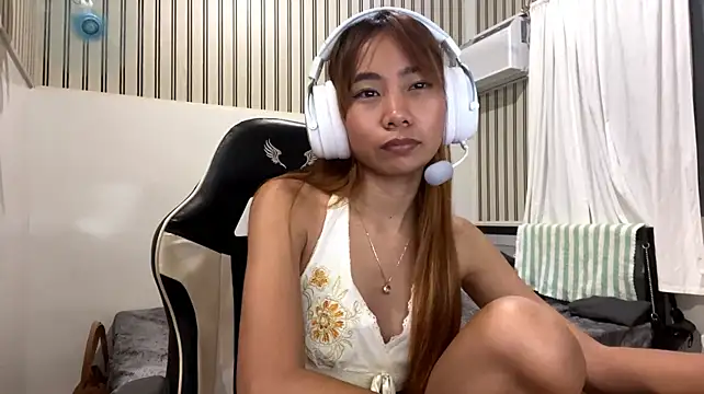PiaSwida Pertunjukan Webcam