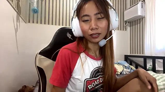 PiaSwida's Webcam Show