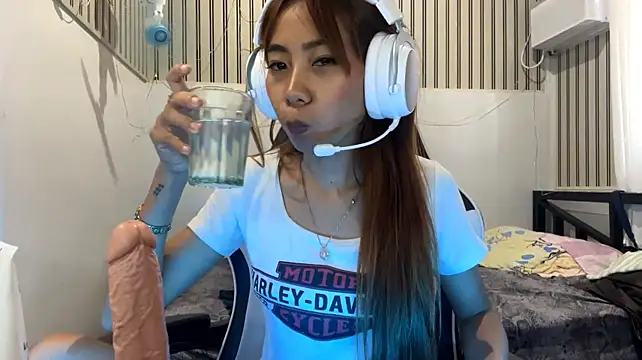 Chat XXX en directo de PiaSwida