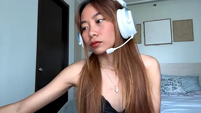 PiaSwida's Webcam Show