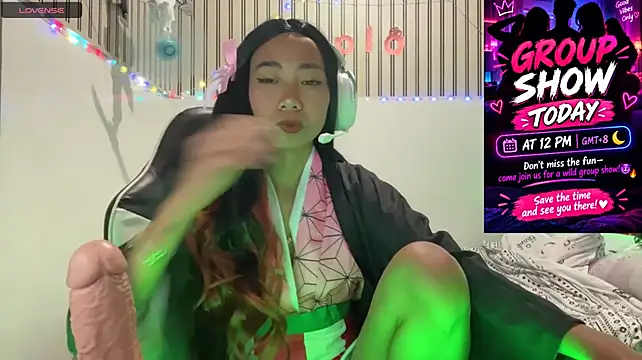 PiaSwida 现场XXX聊天