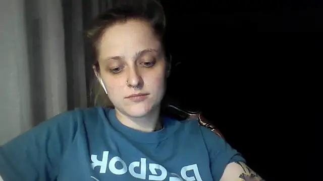 LeaWetGirl Webcam-Show