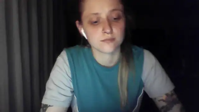 Webkamerová show LeaWetGirl