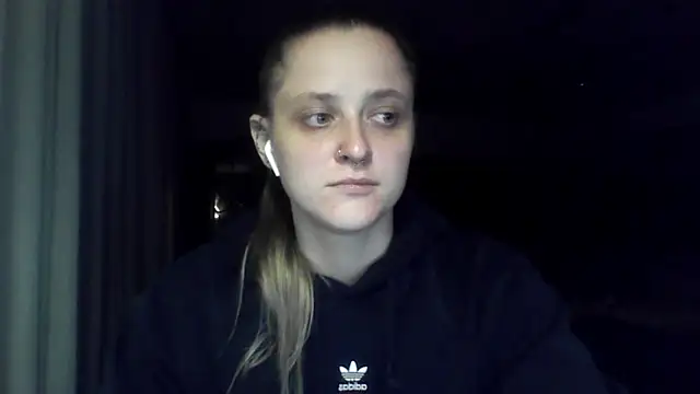 LeaWetGirl – live chatrum