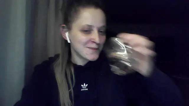 LeaWetGirl Webcamshow