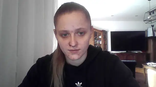 LeaWetGirl – Kamerová šou