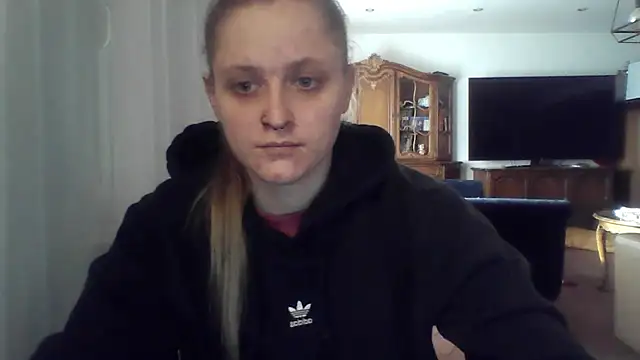LeaWetGirl webcam show