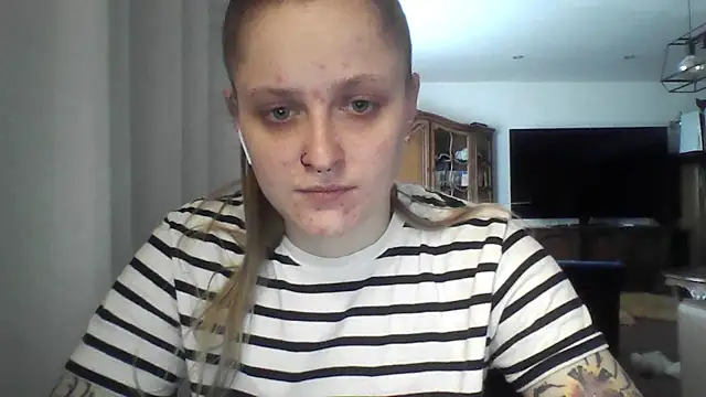 LeaWetGirl Webcam show