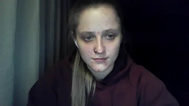 LeaWetGirl webcam show