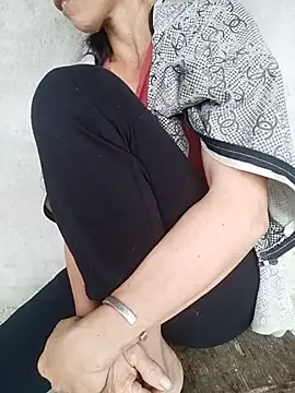 Jadi_M 网络视讯表演