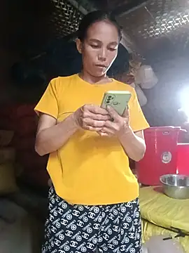 Jadi_M's Live XXX Chat