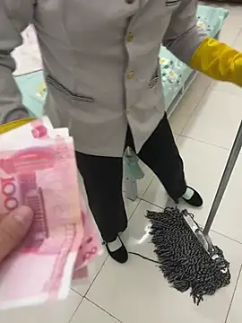 gaojujiang_8: διαδικτυακό σόου στην κάμερα