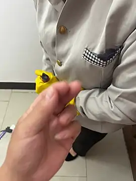 gaojujiang_8 在線直播表演