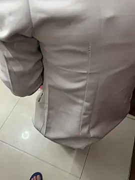 gaojujiang_8 在線直播表演