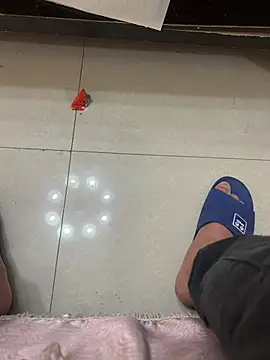 gaojujiang_8's Webcam Show