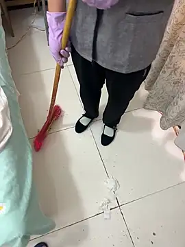 gaojujiang_8: διαδικτυακό σόου στην κάμερα
