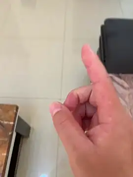 gaojujiang_8 在線直播表演