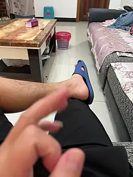 gaojujiang_8's Webcam Show