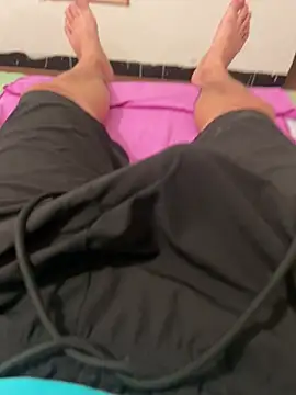 Show modela gaojujiang_8 na web-kameri