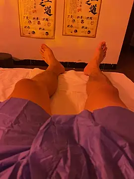 gaojujiang_8 在線直播表演