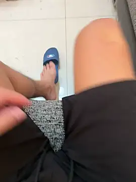 gaojujiang_8 在線直播表演