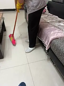 gaojujiang_8: διαδικτυακό σόου στην κάμερα