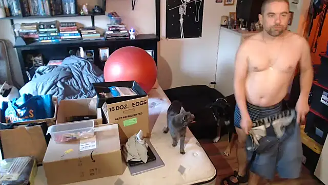 Daddy_Werewolf – webcam-show