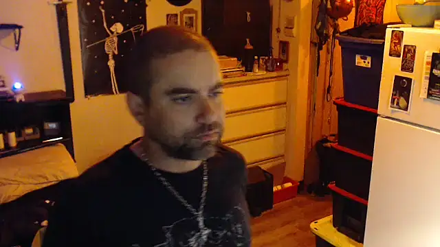 Pokazy przed kamerką – Daddy_Werewolf