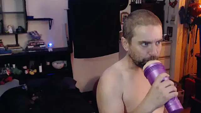 הופעת וובקאם של Daddy_Werewolf