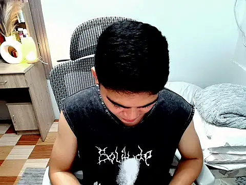ItsKenny Pertunjukan Webcam