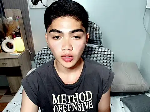 ItsKenny 在線直播表演