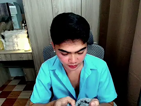 ItsKenny Pertunjukan Webcam