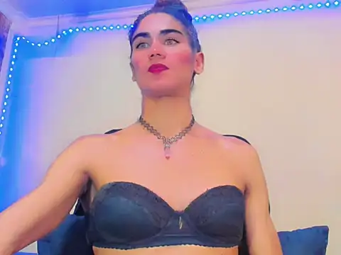 ts_latinaxxxts – Kamerová šou