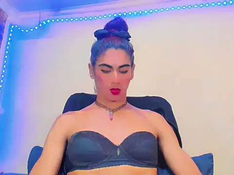 ts_latinaxxxts' Webcam Show