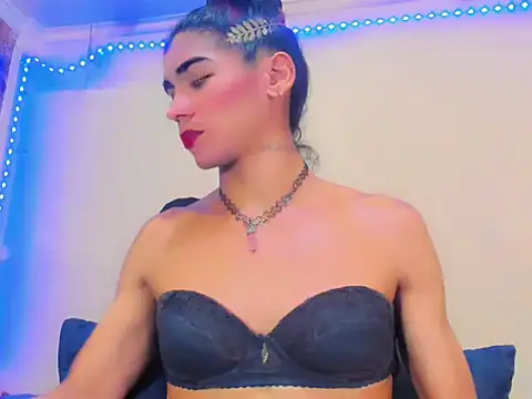 Вебкам-шоу ts_latinaxxxts