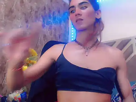 ts_latinaxxxts' Webcam Show