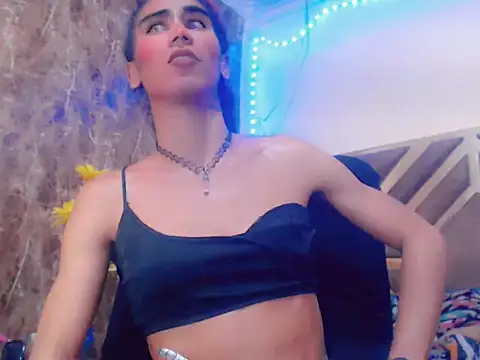 Webkamerová show ts_latinaxxxts