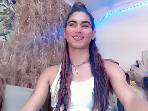 Show de ts_latinaxxxts na webcam