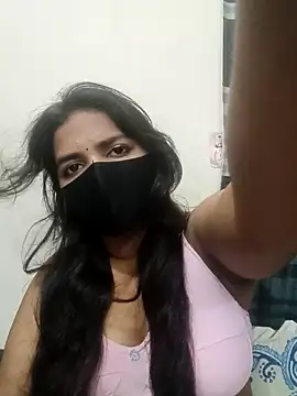 Shathi56 Adlı Modelin Canlı XXX Sohbeti