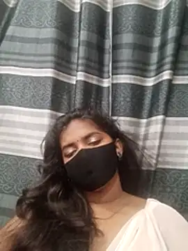 Chat XXX en directo de Shathi56