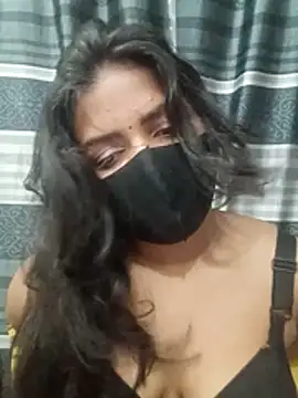 Shathi56 Adlı Modelin Canlı XXX Sohbeti
