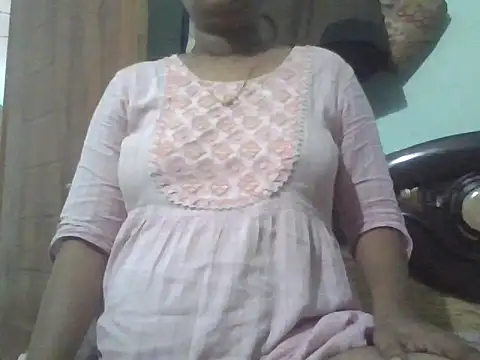 Chat XXX ao vivo de swetha_2001
