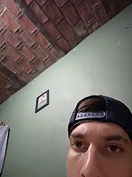 ElBratid Шоу с уебкамера