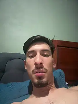 הופעת וובקאם של ElBratid